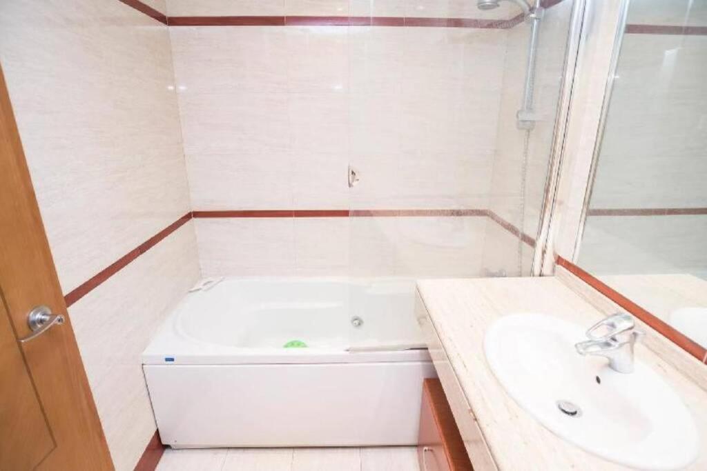 Apartment In Benalmadena - Luxury Complex Bellagio المظهر الخارجي الصورة